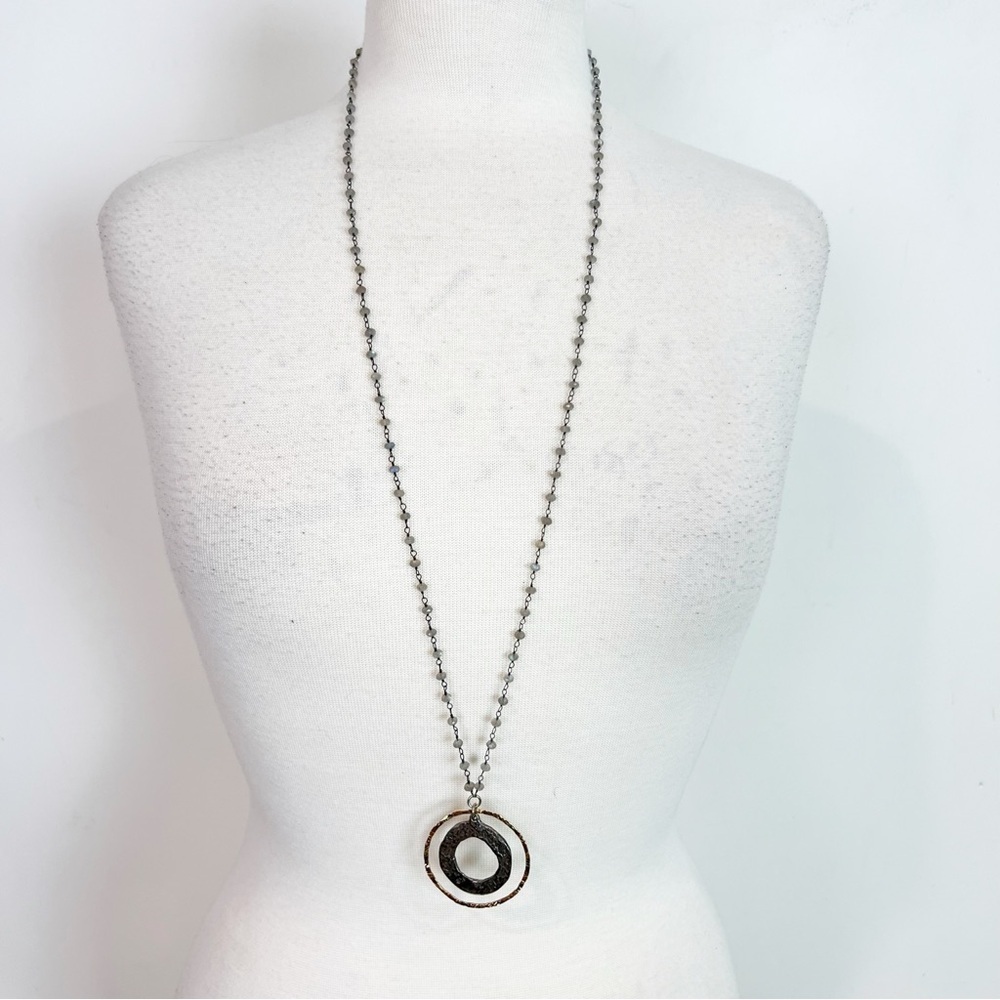 BOUTIQUE BEADED LONG PENDANT NECKLACE WITH HAMMERED METAL CIRCLE CHARMS 34”